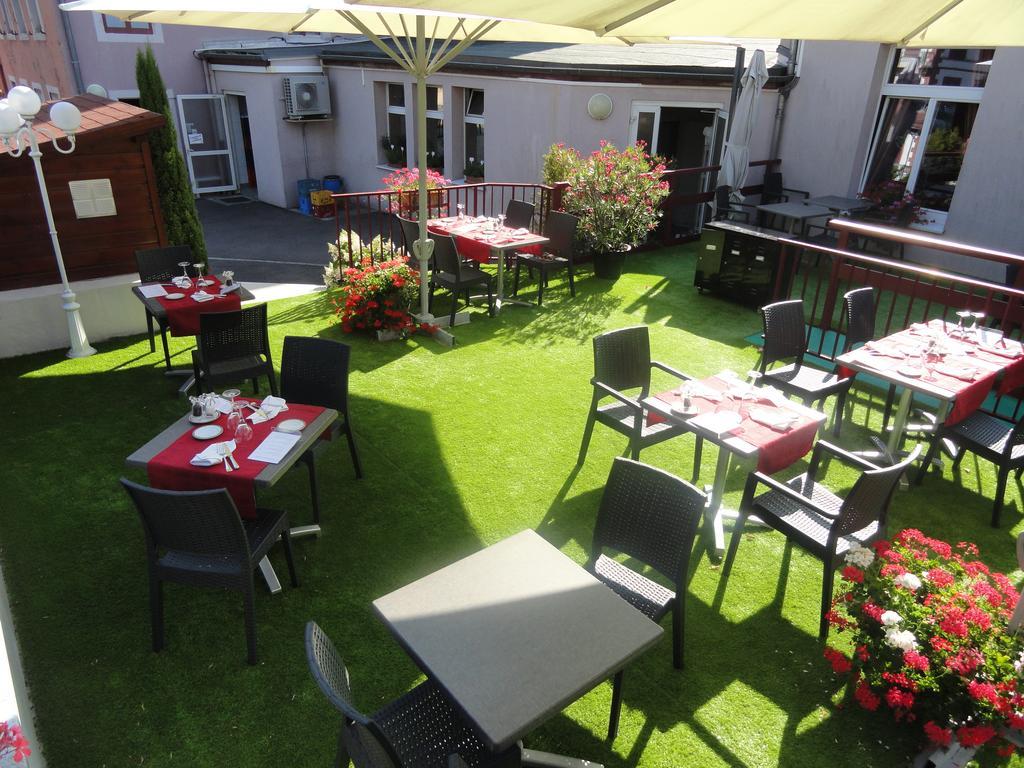 Hotel Restaurant Le Moschenross Thann Kültér fotó