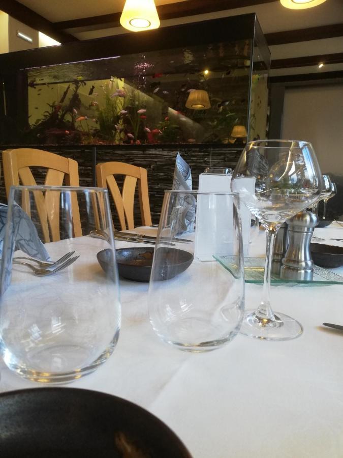 Hotel Restaurant Le Moschenross Thann Kültér fotó